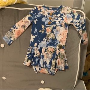 Posh Peanut Blue Rose Twirl